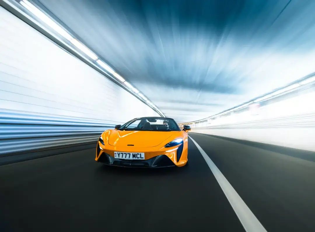 mclarenarturaspidermonaco anteriore