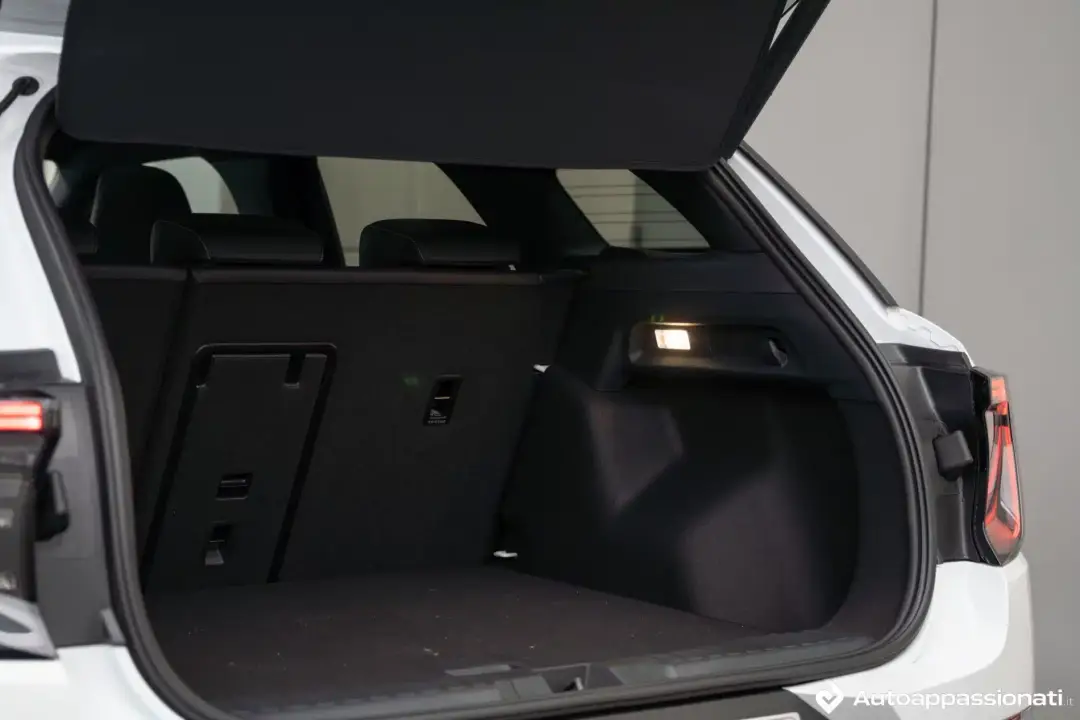 ford explorer ev 13