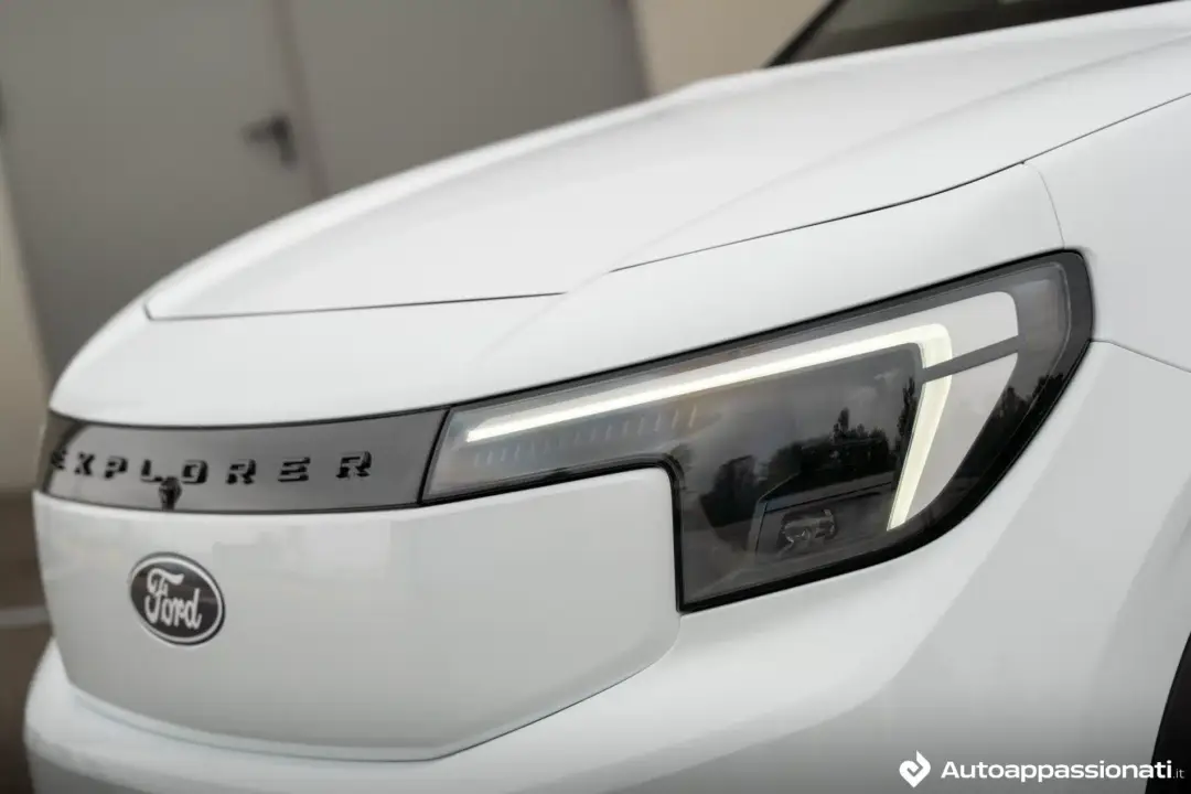 ford explorer ev 20