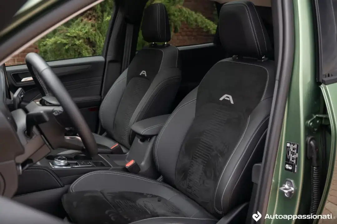 sedili ford kuga active x