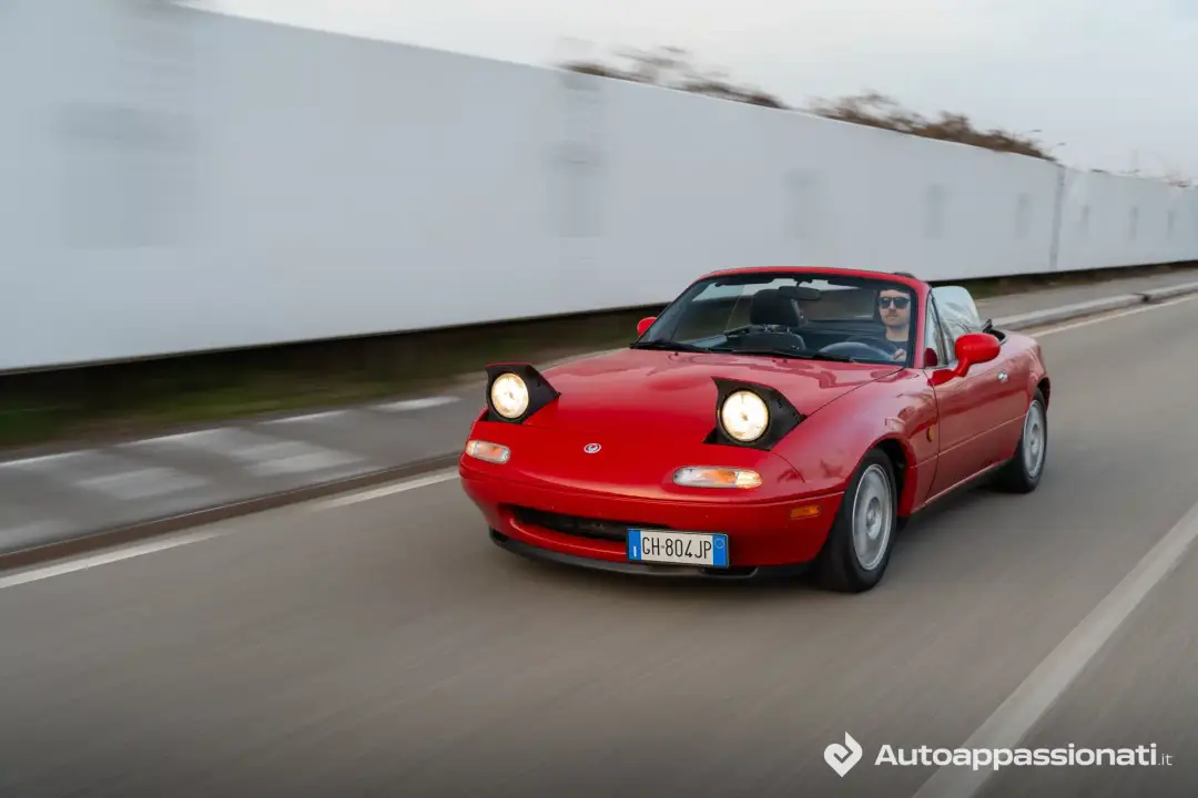 Mazda MX-5 NA 1.8 16v 1994 guida frontale tre quarti