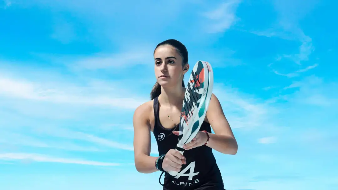 Claudia Fernandez Alpine
