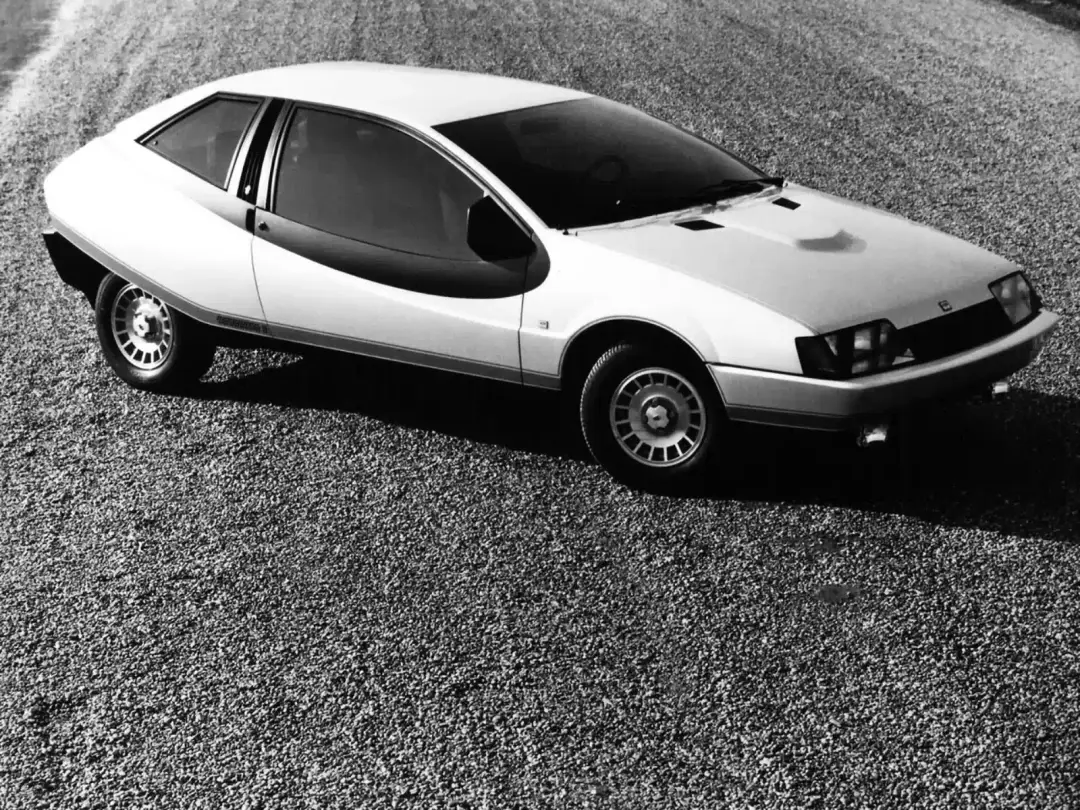 ford ghia megastar