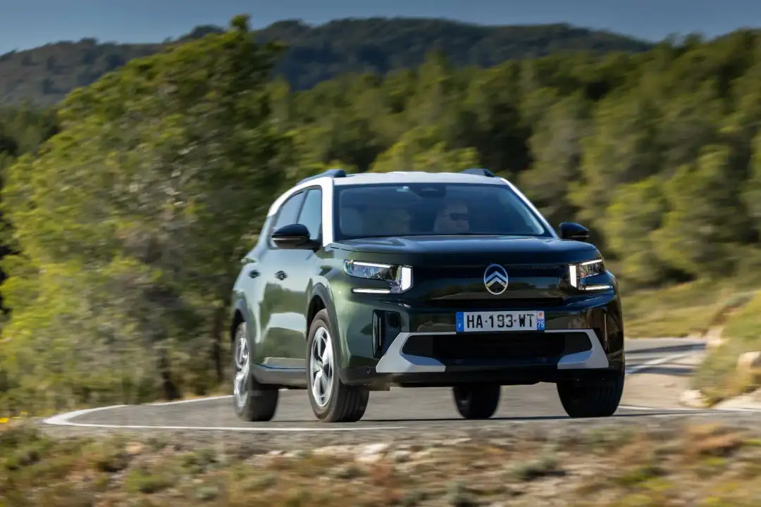 citroen c3 aircross hybride max 010
