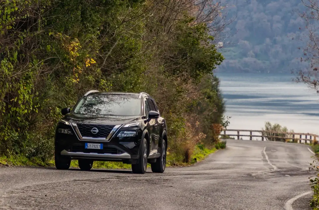 nissan x trail mild hybrid guida anteriore