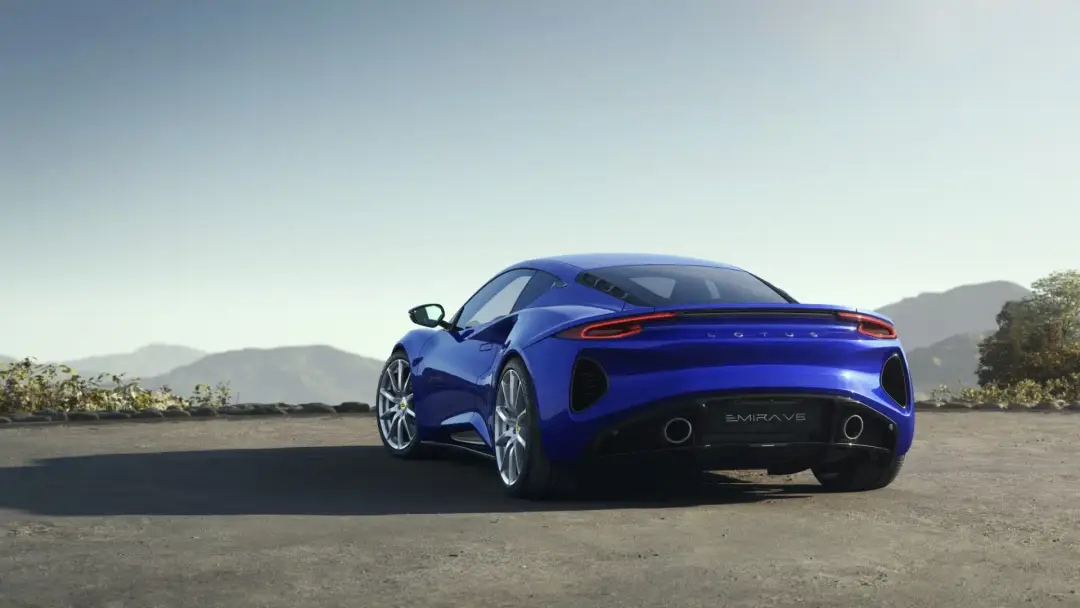 Lotus Emira V6