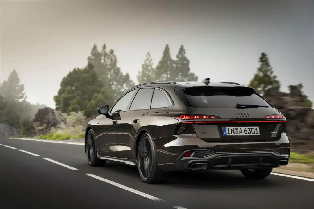 Nuova Audi A6 Avant 2025