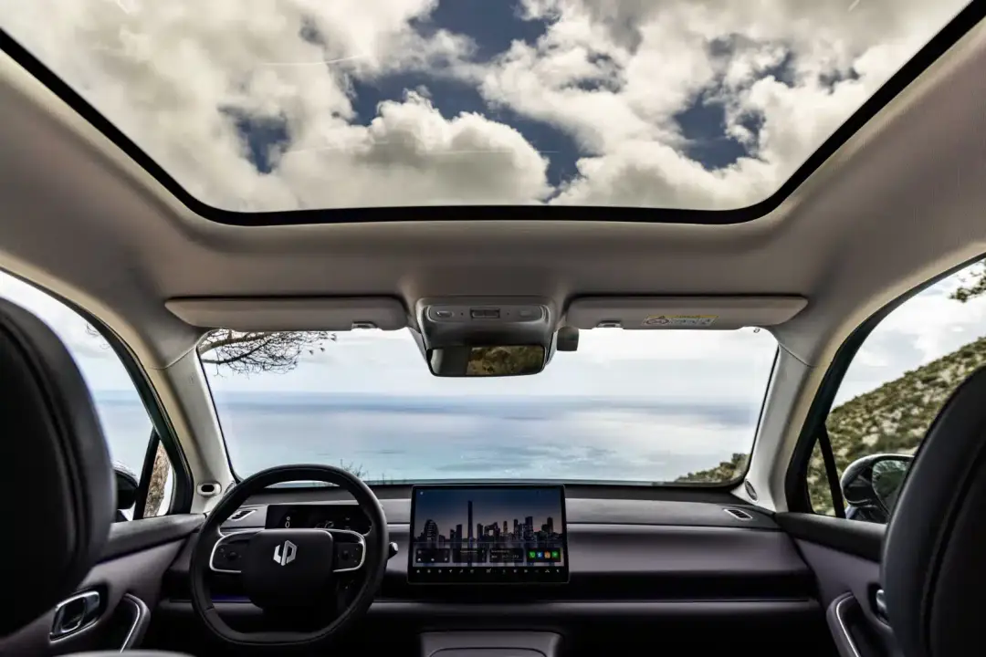 tetto panoramico leapmotor c10 reev