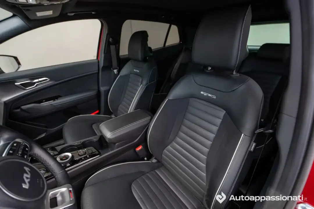 kia sportage hybrid 2025 17