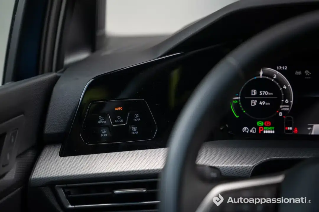 volkswagen golf ehybrid 21