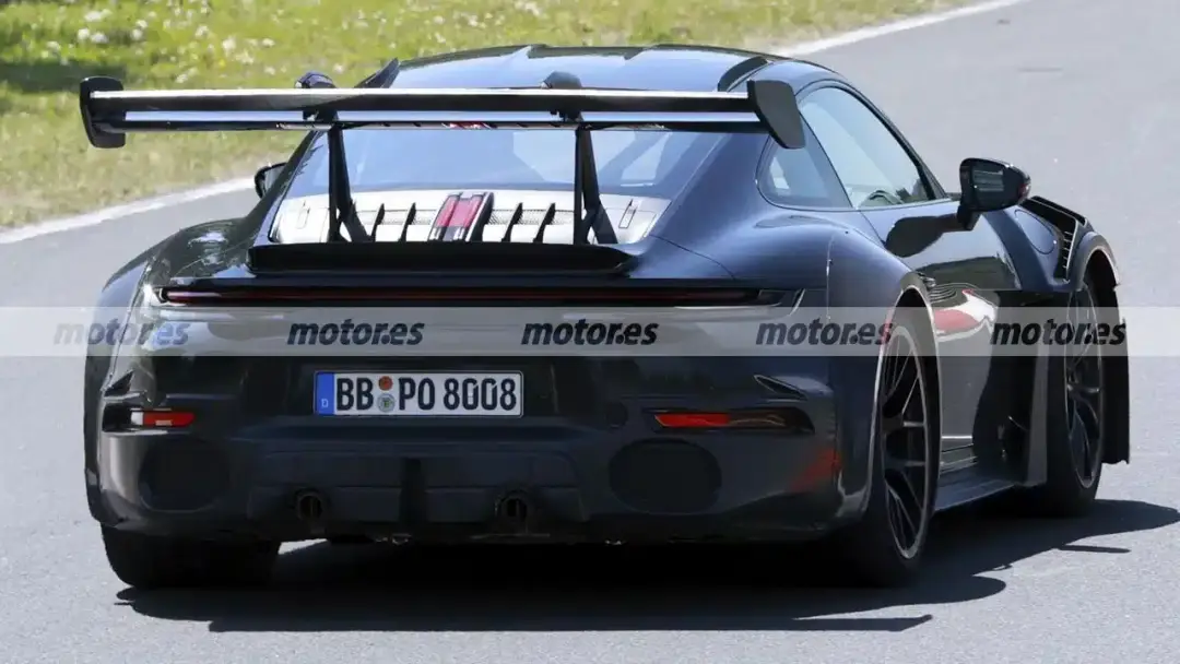 porsche-911-gt2-rs