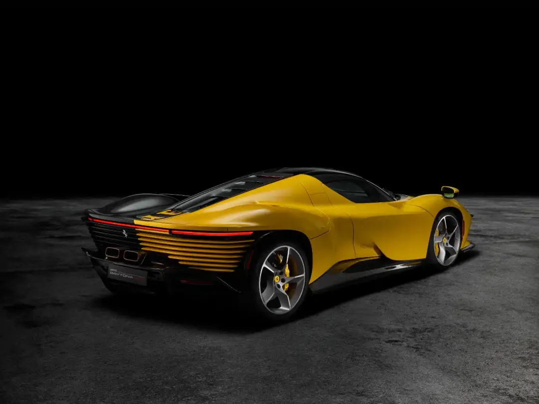 ferrari daytona sp3