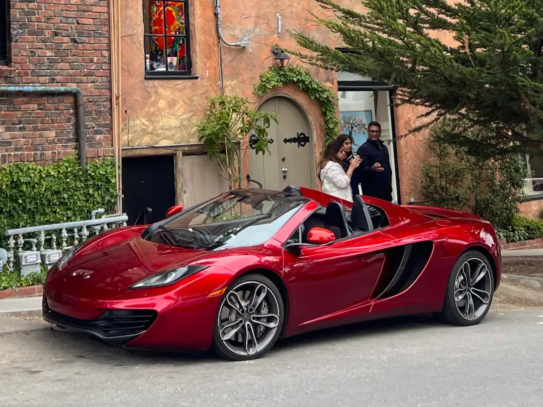 Mclaren MP4 12C