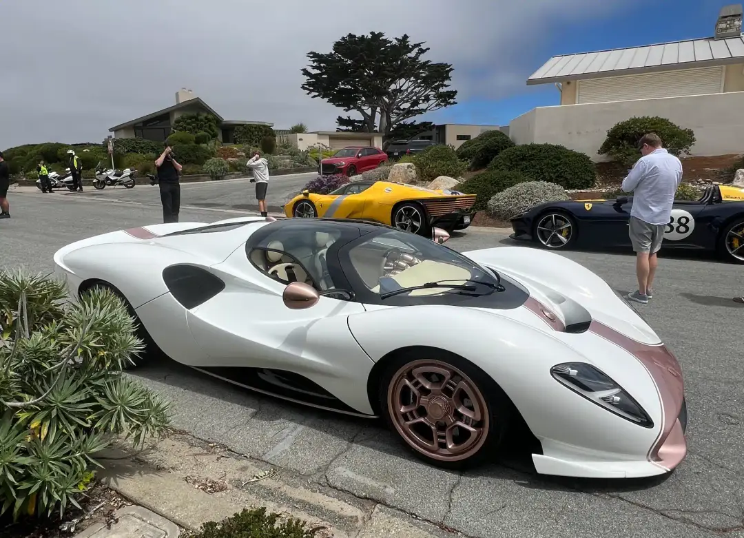 De Tomaso P72