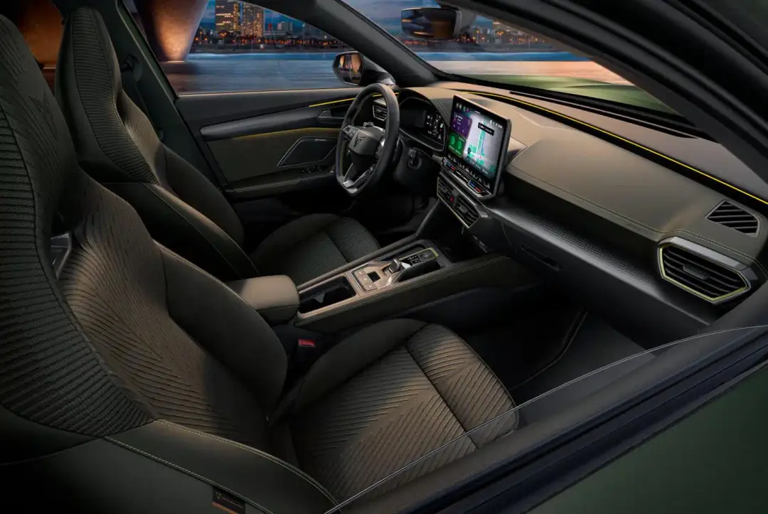 CUPRA Formentor TRIBE EDITION interni
