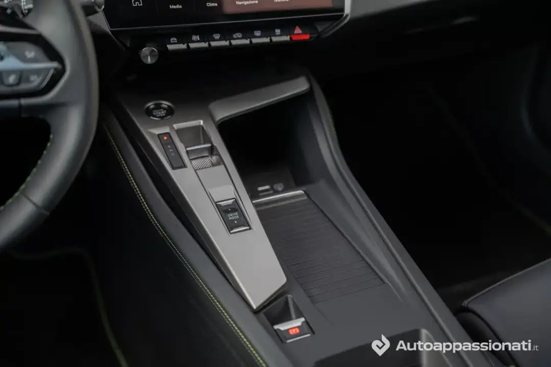 peugeot e 408 2025 13