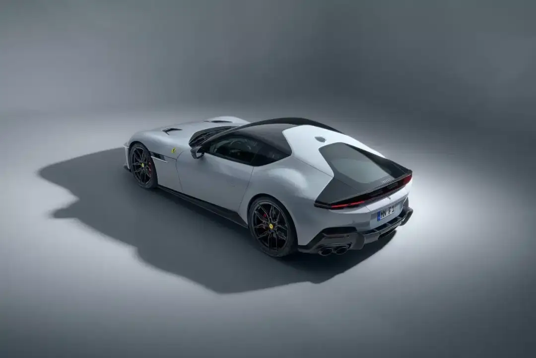 ferrari12cilindri novitec