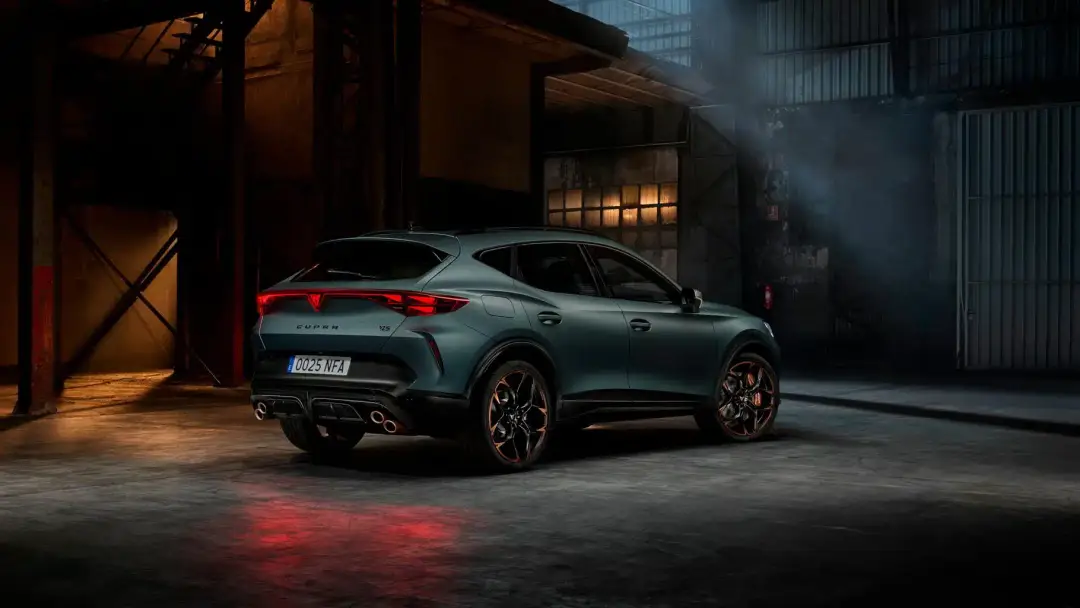 CUPRA-Formentor-VZ5