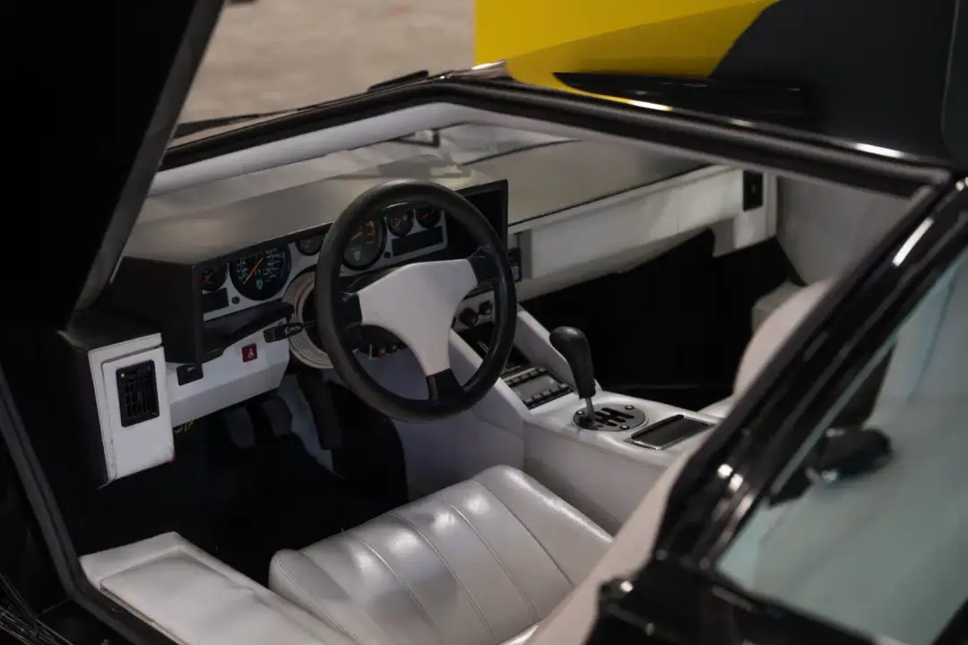 interni lamborghini countach 25° anniversario