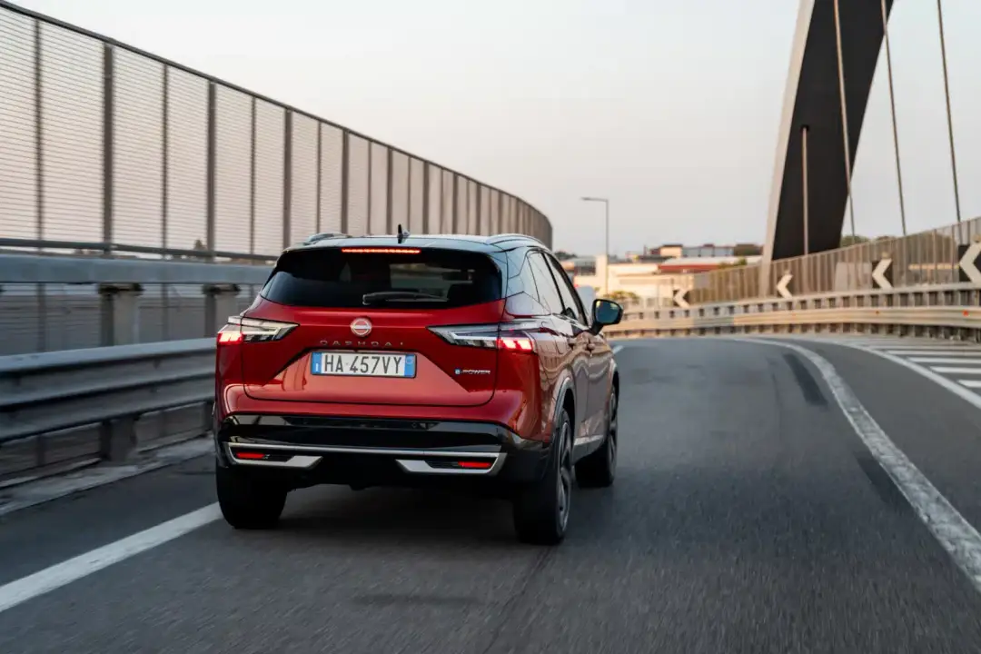 dinamica posteriore qashqai e-power 