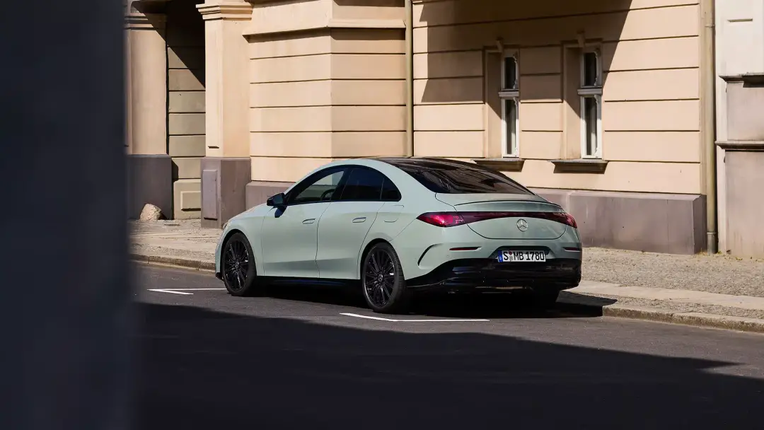 Mercedes CLA Hybrid