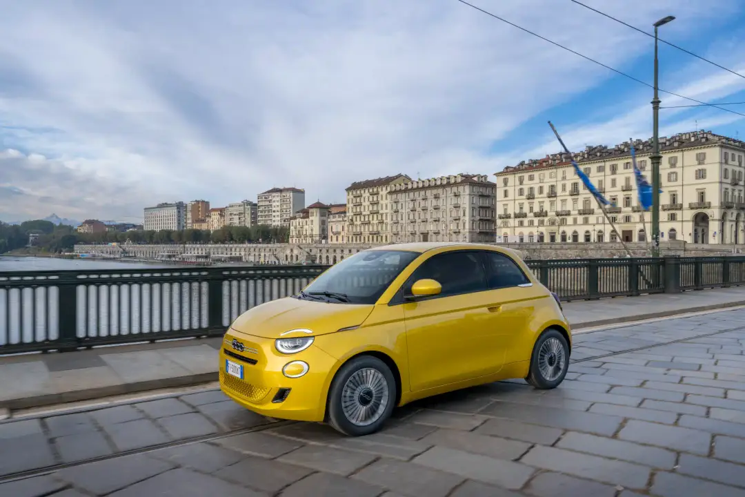 fiat 500 hybrid 1