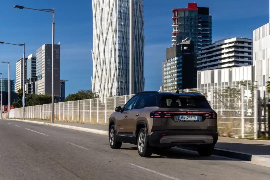 jeep compass 050