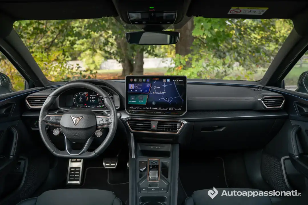 cupra leon vz e hybrid 2026 47