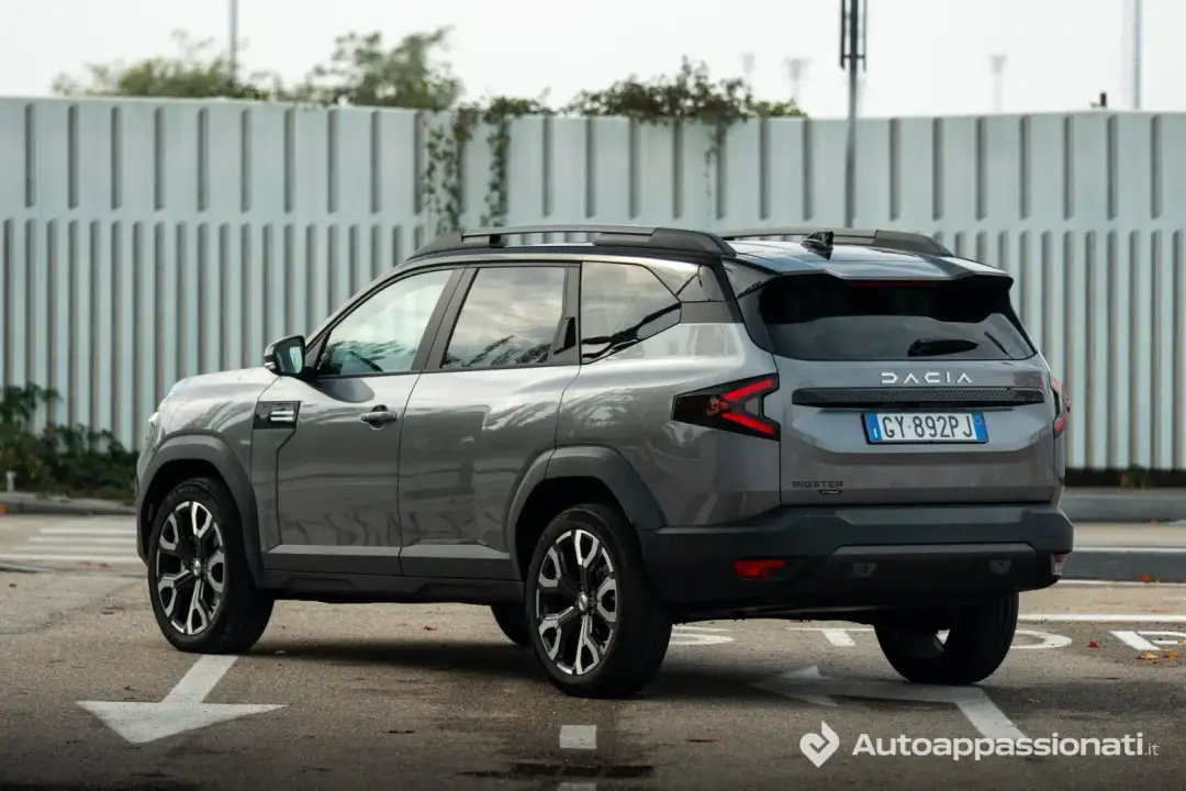 dacia bigster hybrid 2026