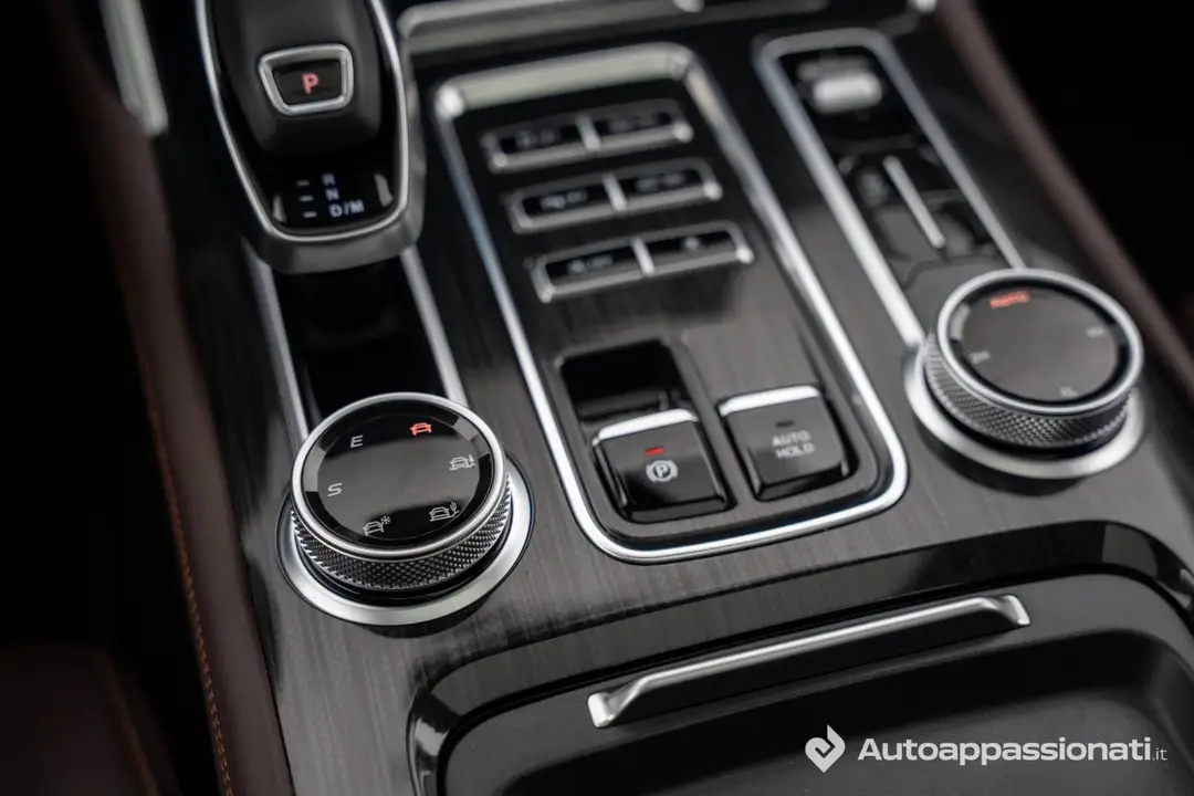 Foton Tunland V9__pulsanti consolle