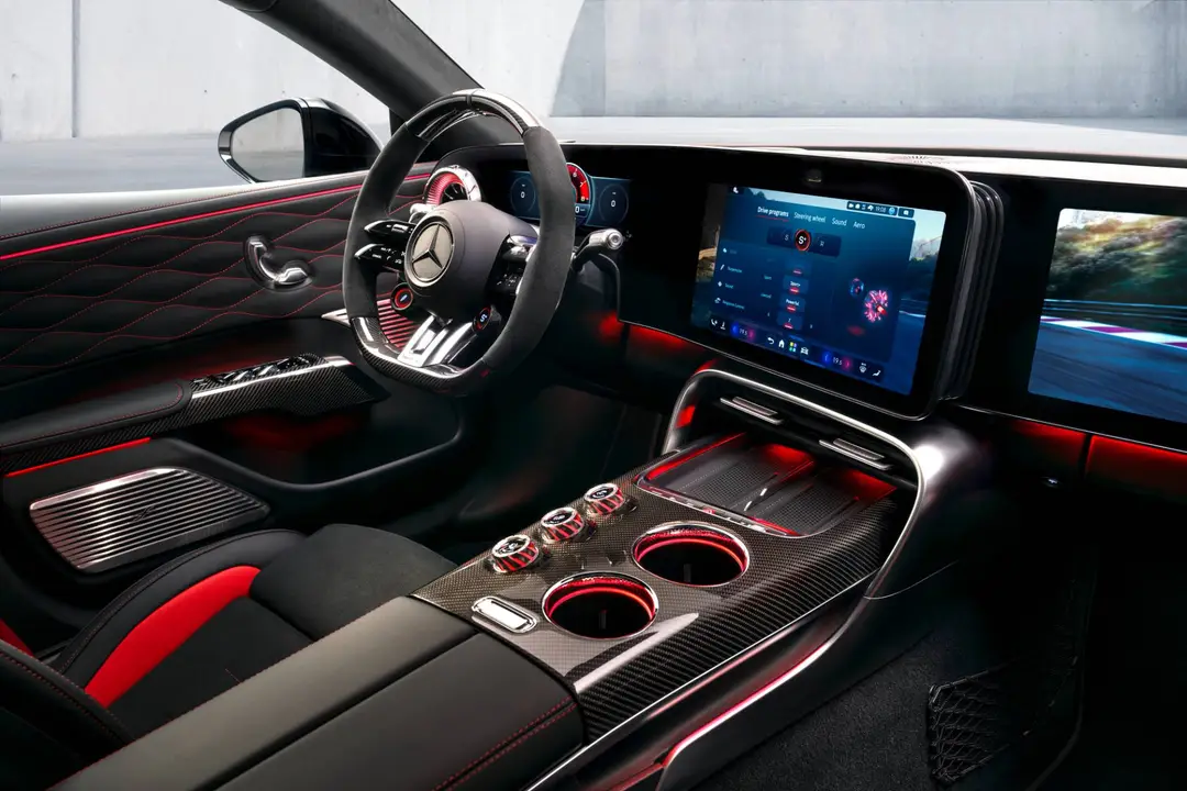 interni mercedes amg gt coupe 4