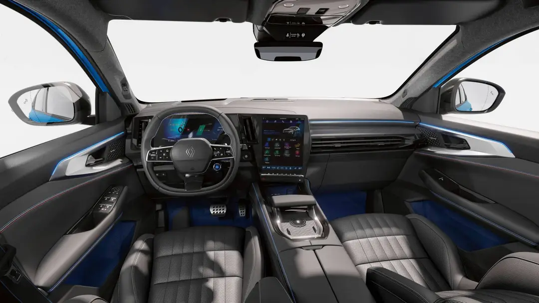 Renault_Rafale_E-Tech_4x4_300_ch_-_Atelier_Alpine complessiva degli interni