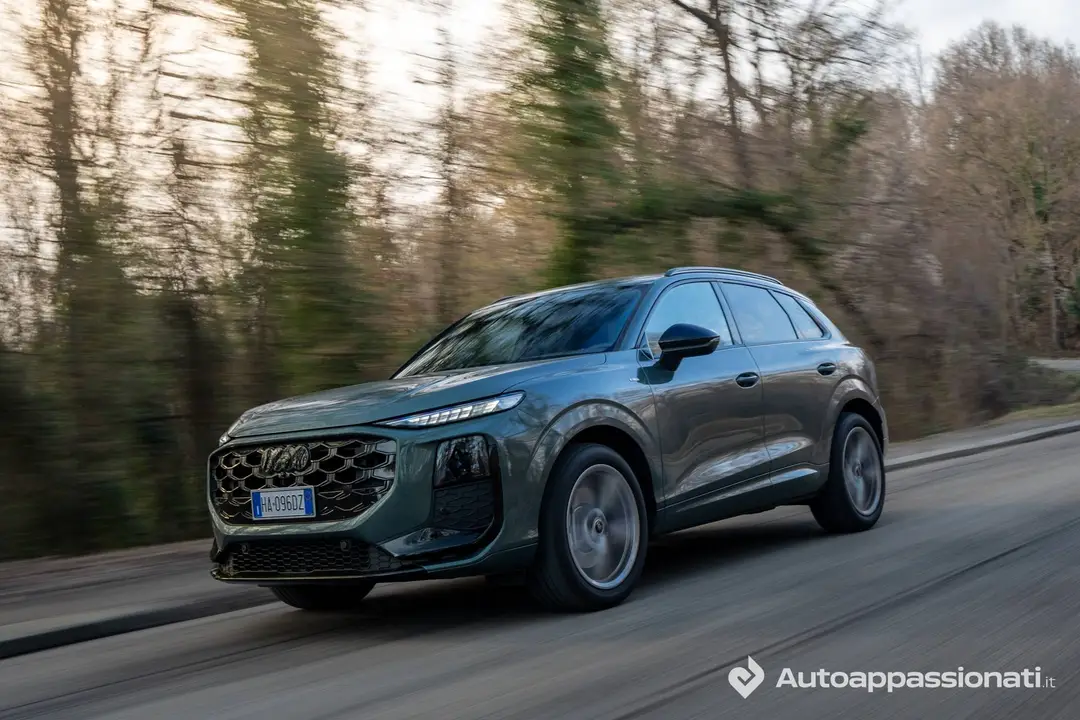 Audi-q3-tdi dinamica laterale anteriore