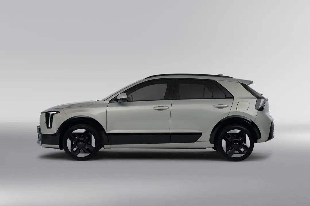 Nuova Kia Niro laterale