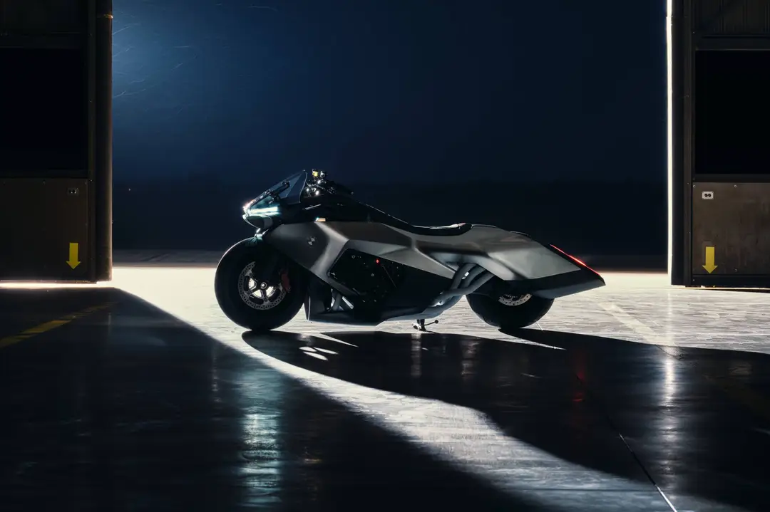 BMW Motorrad Vision K18 laterale