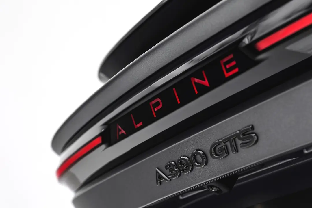Alpine A390 2026 12