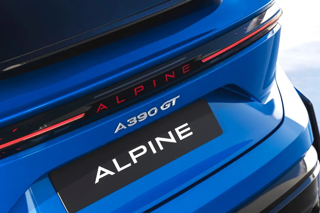 Alpine A390 2026 5