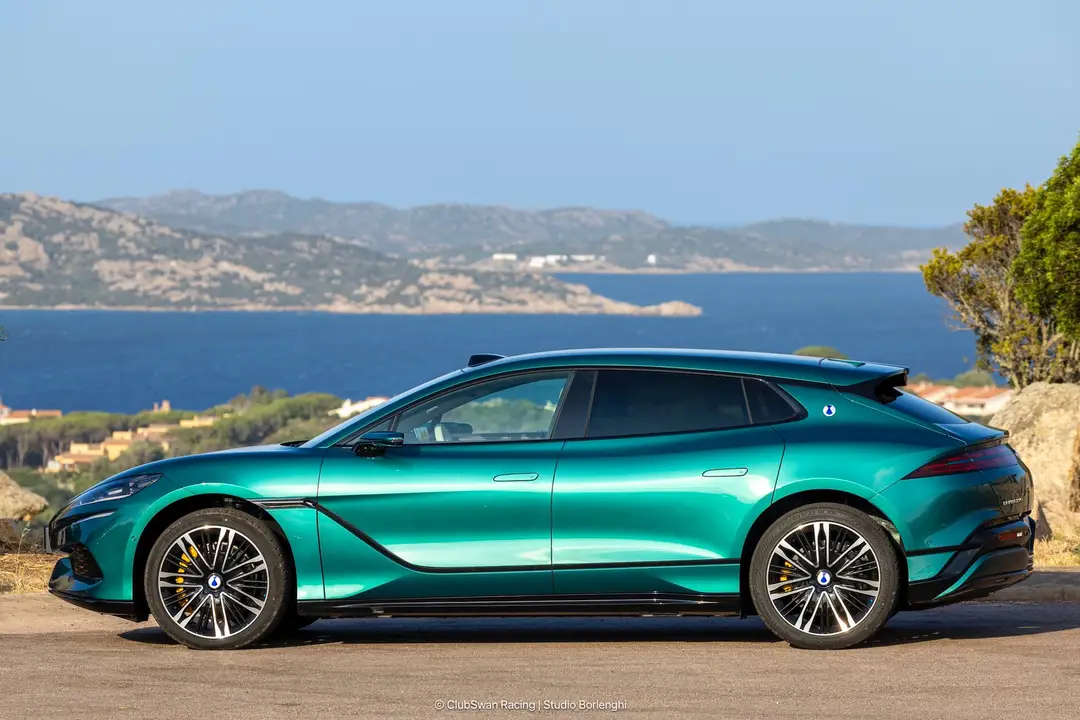 Denza Z9GT 2026 prova 1