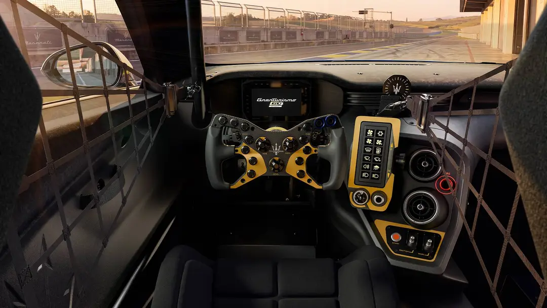 maserati-project-gt4 interni