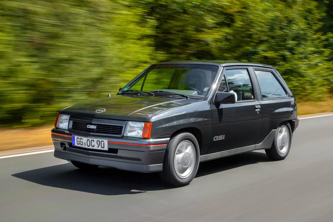 opel-corsa-a-gsi