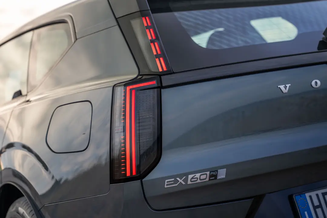 VolvoEX60_26