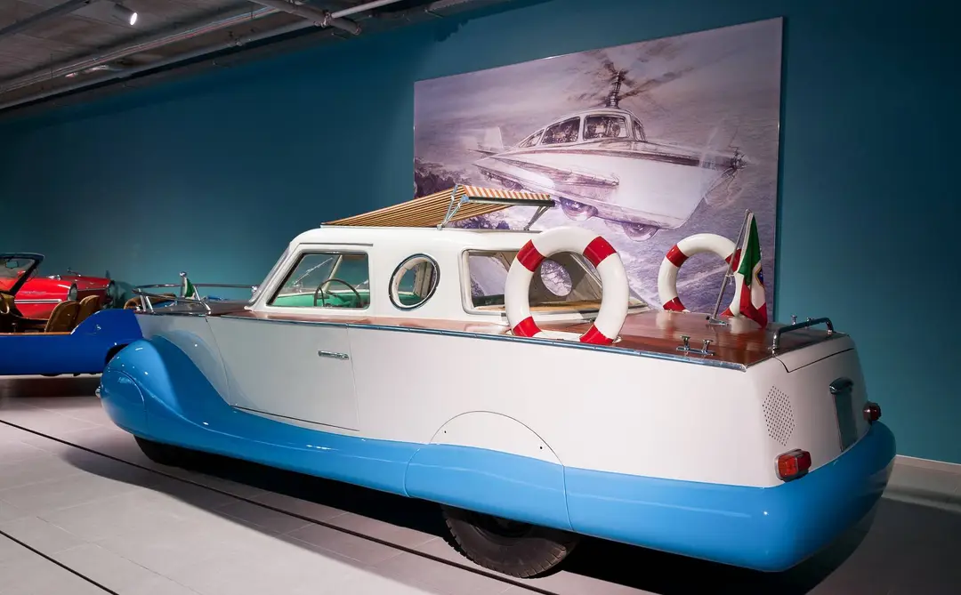 3.Fiat 1100 Boat-Car Coriasco