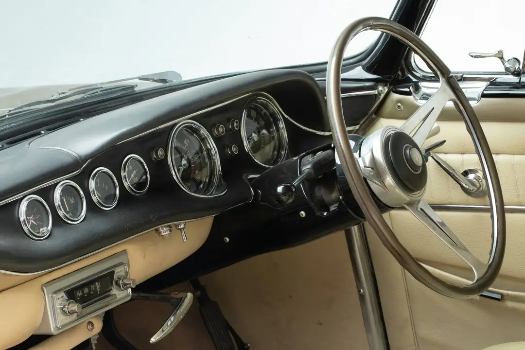 interni Prince Skyline Sports Coupè