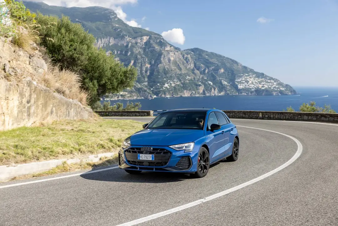 Audi_A3_2027_30