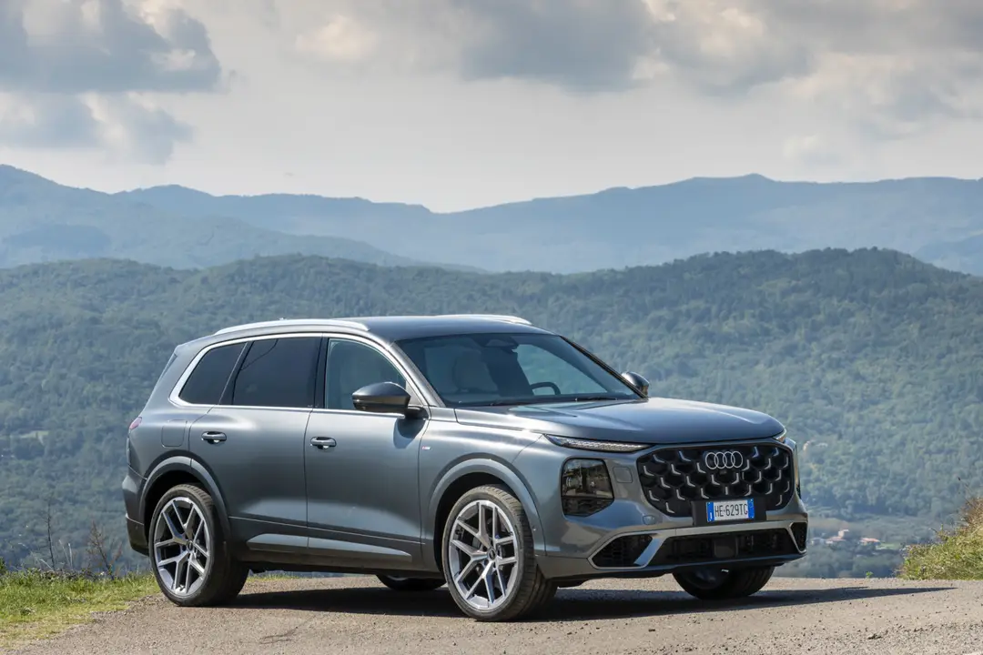 Audi Q7 2026 frontale
