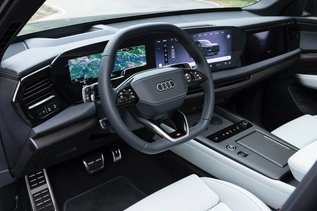 Audi Q7 2026 interni
