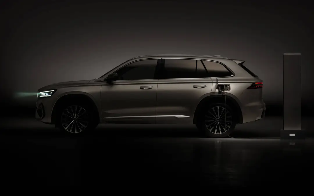 Geely Monjaro EM-i laterale