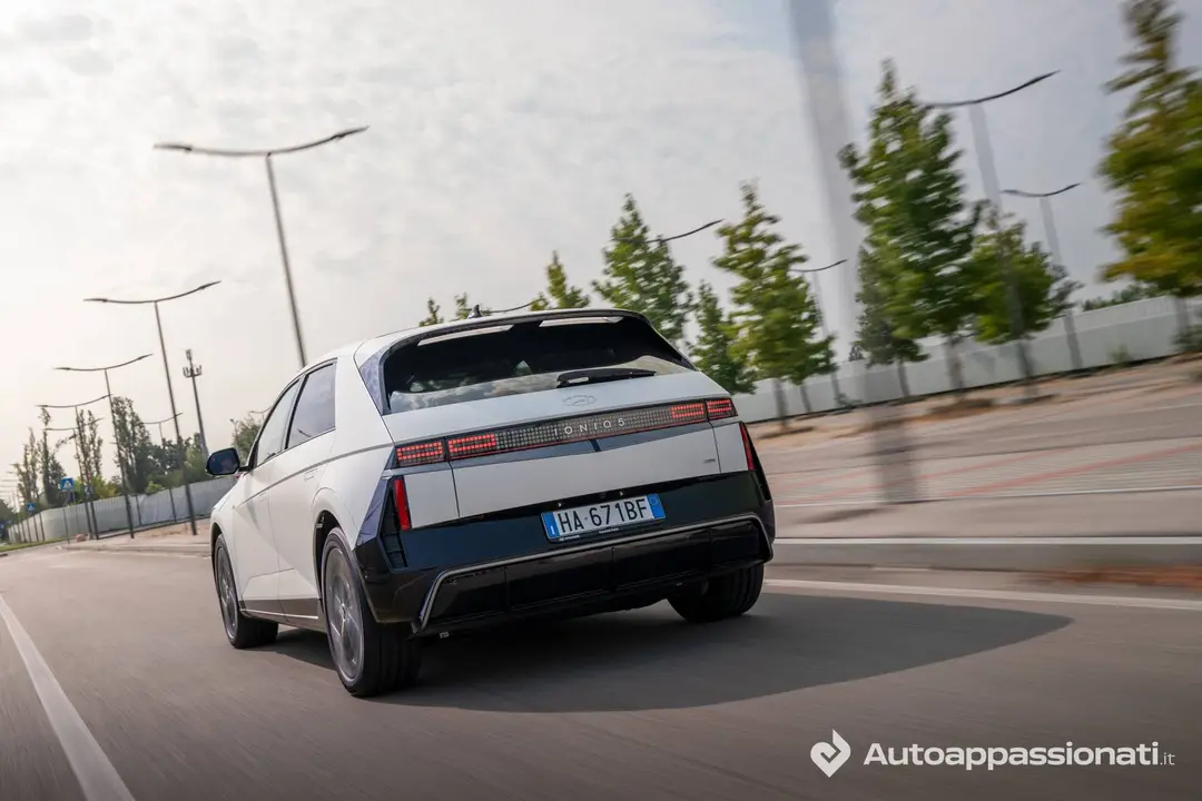 Hyundai_Ioniq_5_N-Line_18