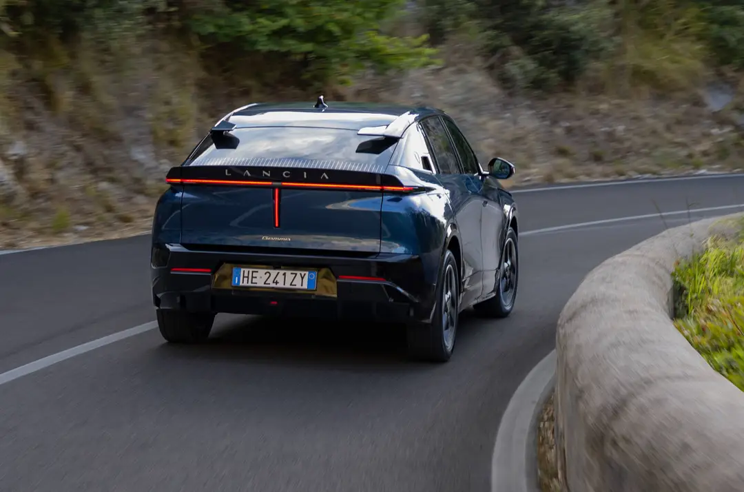 Lancia Gamma Dynamic (11)