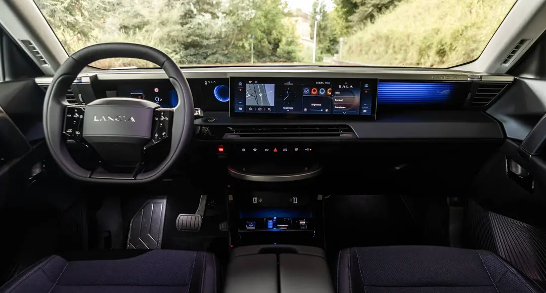 Lancia Gamma Internal